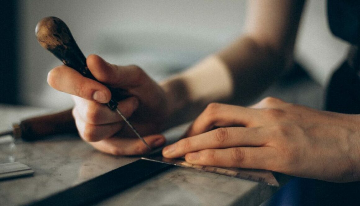 Lisa ANTONI Photographe La main et l'outil